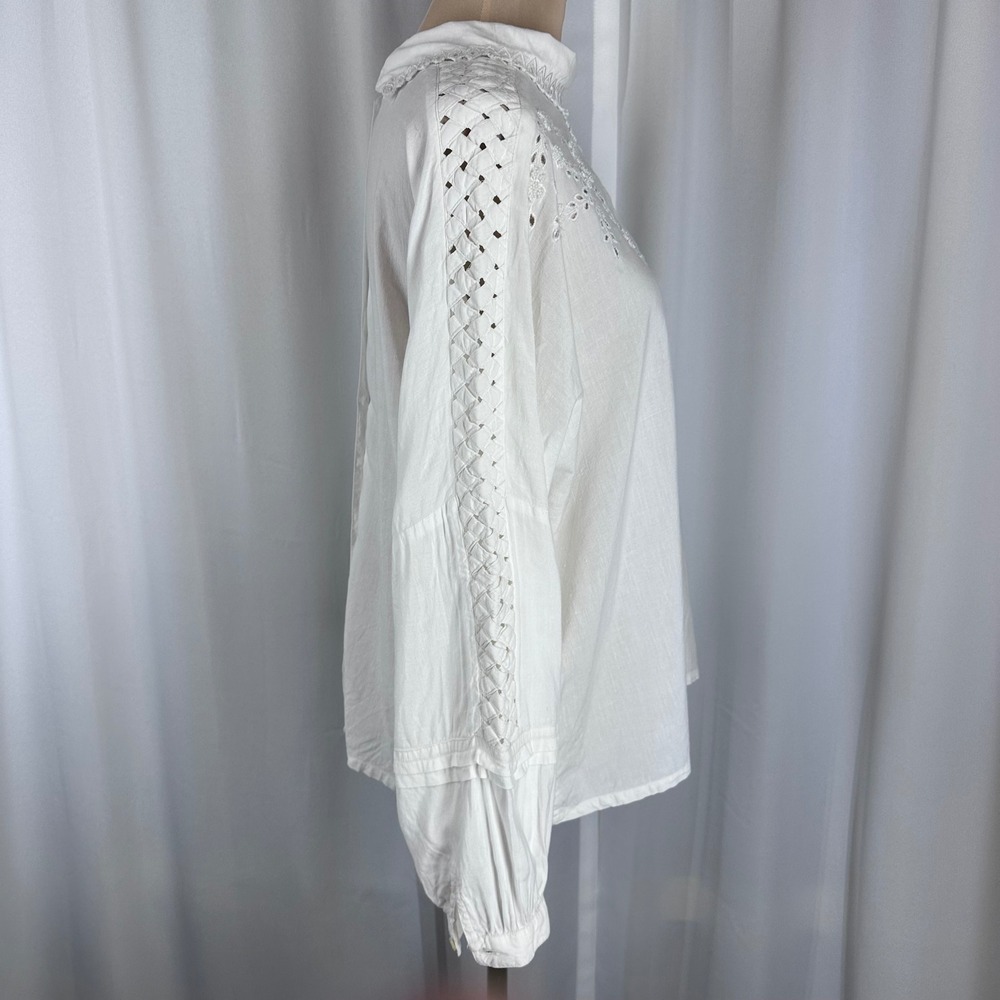 Jack Winter Vintage White Eyelet Beaded Blouse Victorian Mock Neck Top‎ 14 - Picture 4 of 16